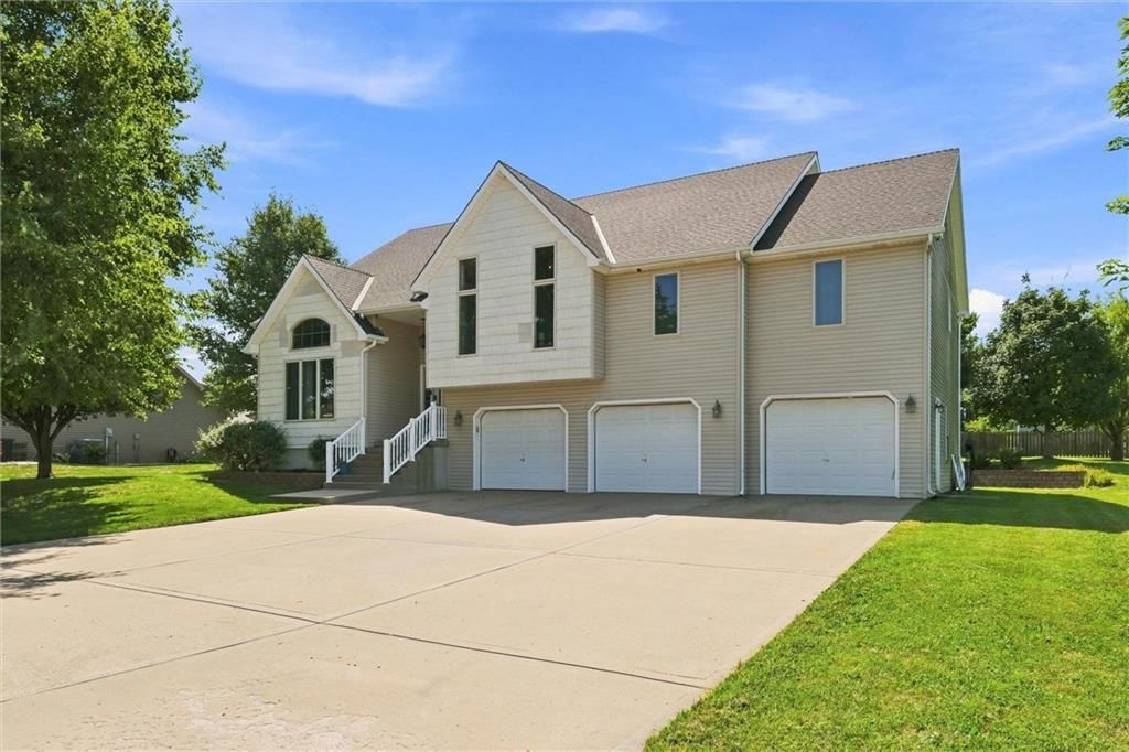7286 SW Crystal Lane — photo 2
