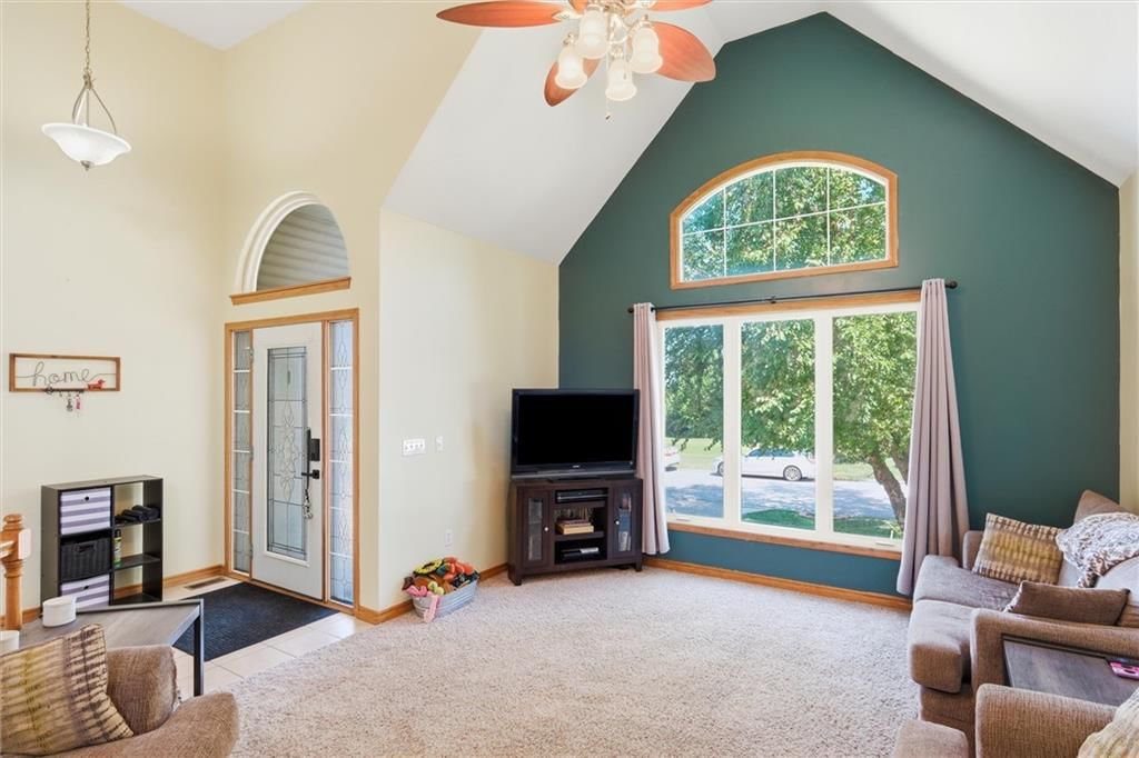 7286 SW Crystal Lane — photo 4