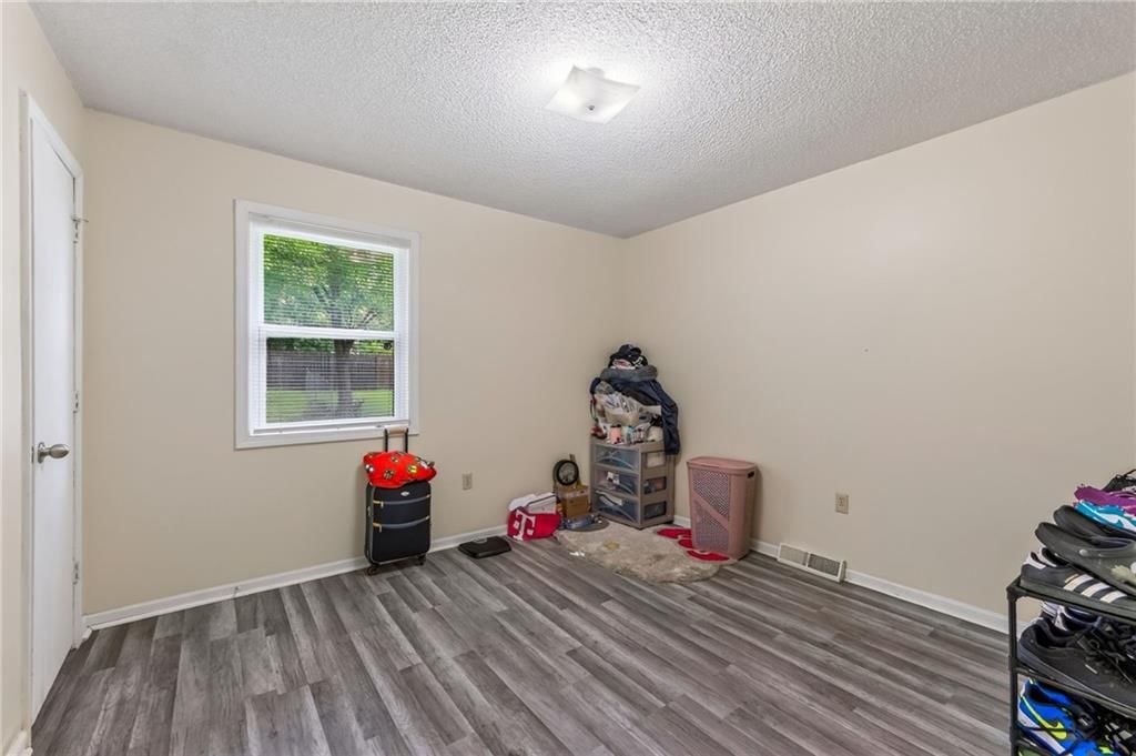9408-9410 E 83rd Street — photo 13