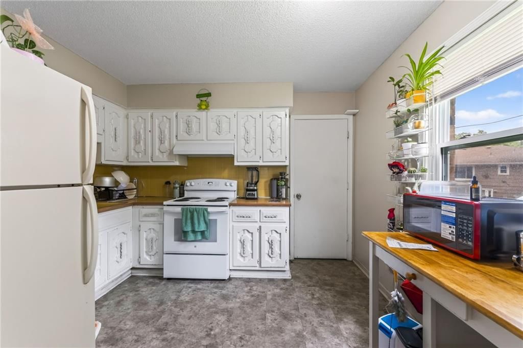 9408-9410 E 83rd Street — photo 21