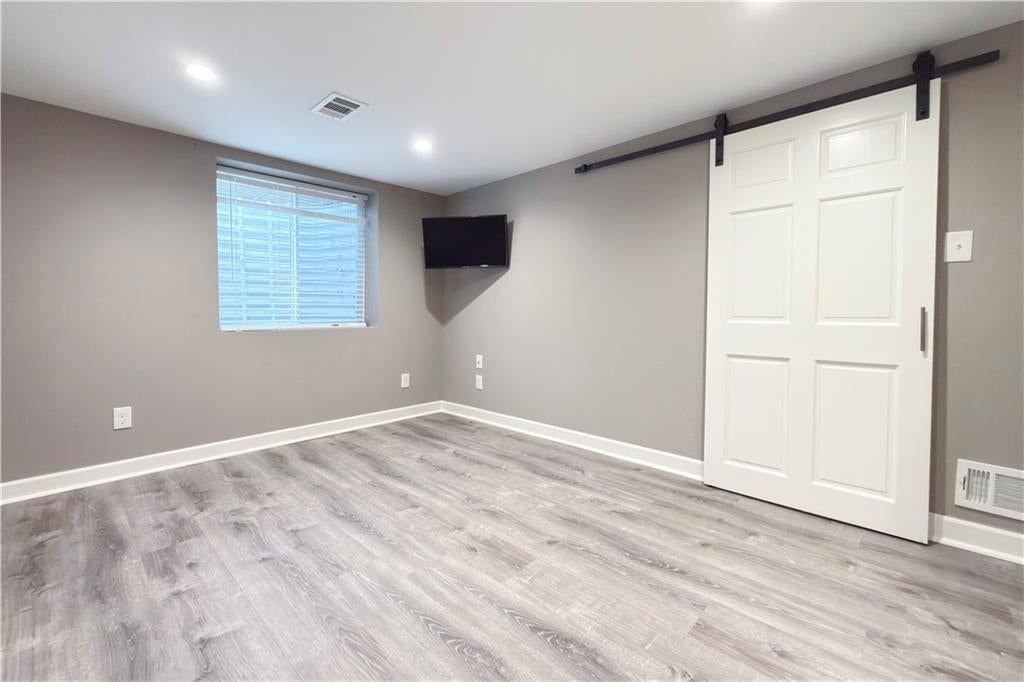 9704 Manor Road — photo 18
