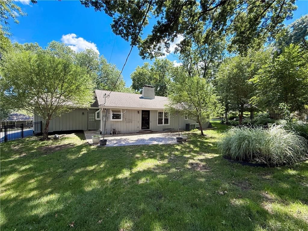 9704 Manor Road — photo 24