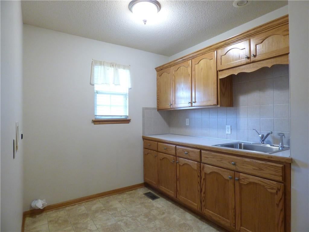 1716 Black Bear Court — photo 12