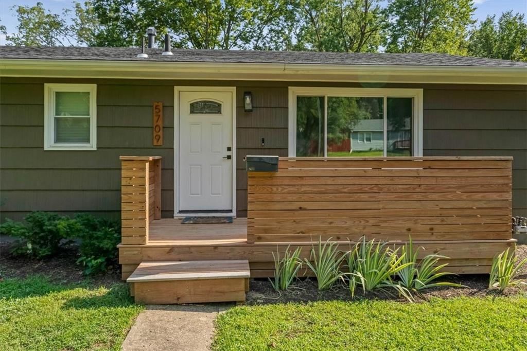 5709 E 107th Terrace — photo 4