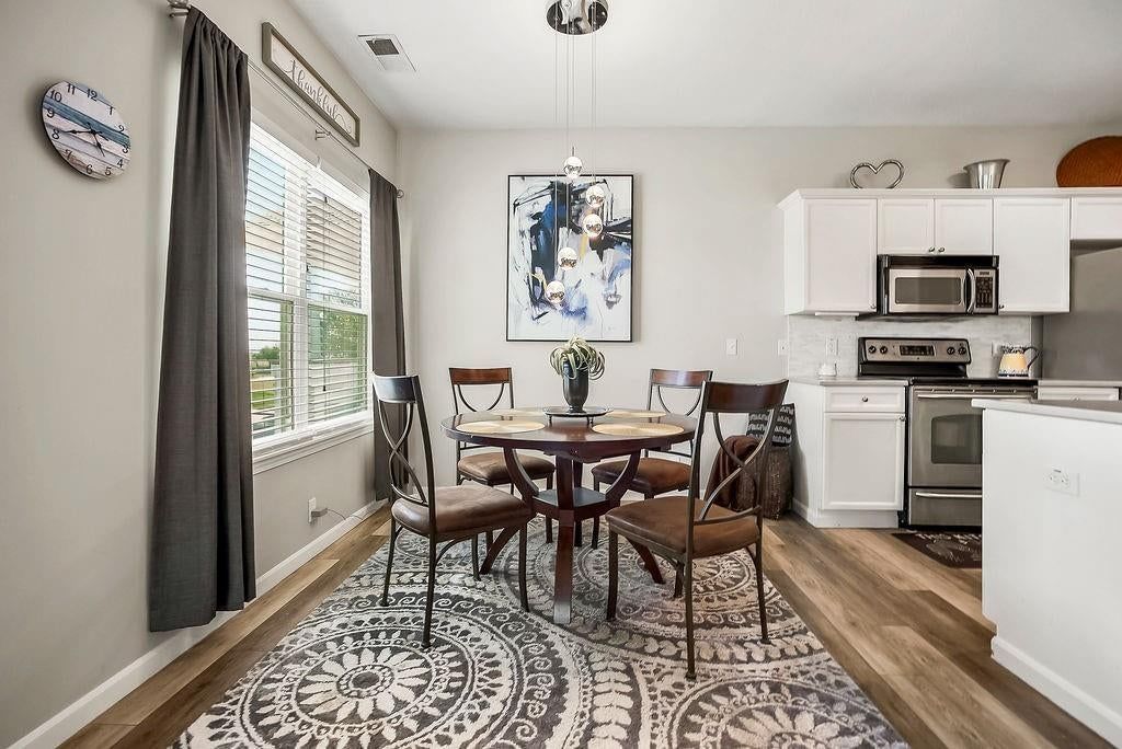 11701 S Roundtree Street — photo 10