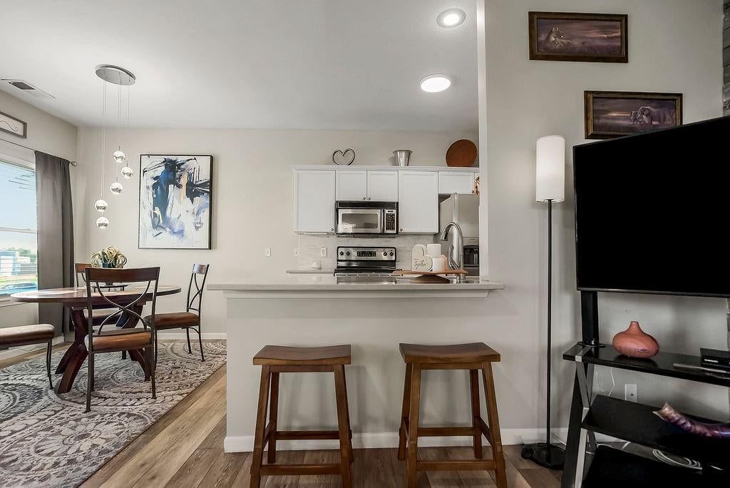 11701 S Roundtree Street — photo 12