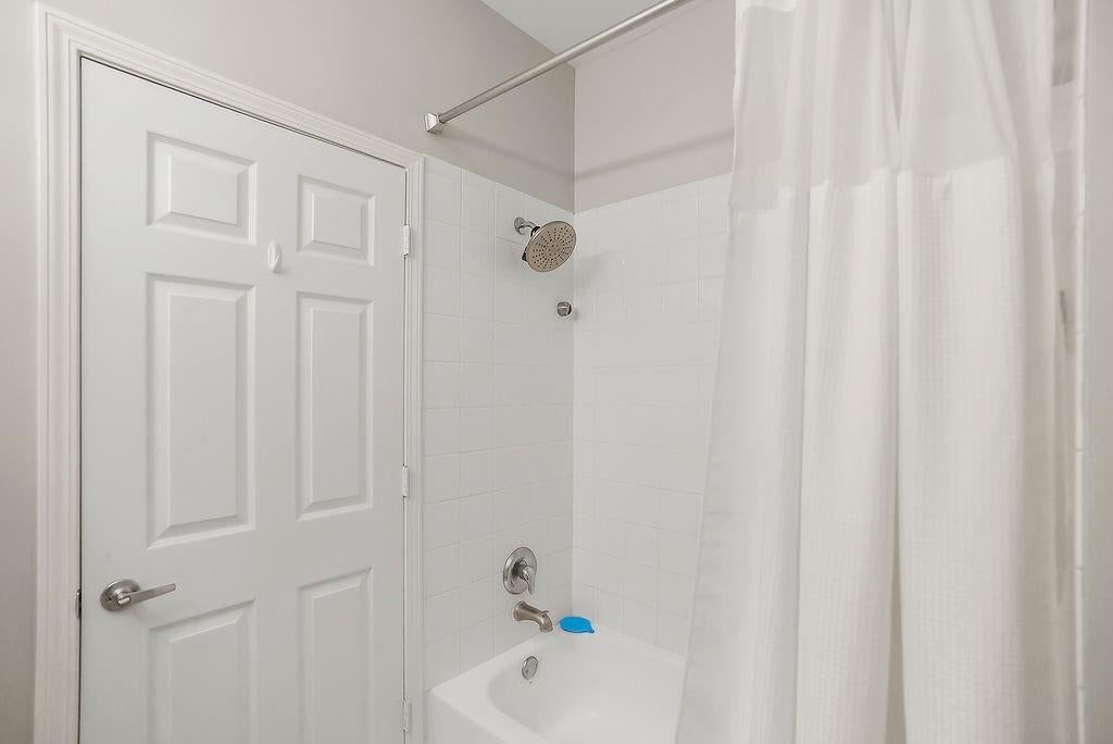11701 S Roundtree Street — photo 31