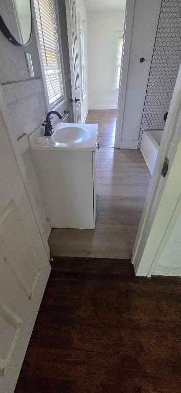 5038 Bellefontaine Avenue — photo 15