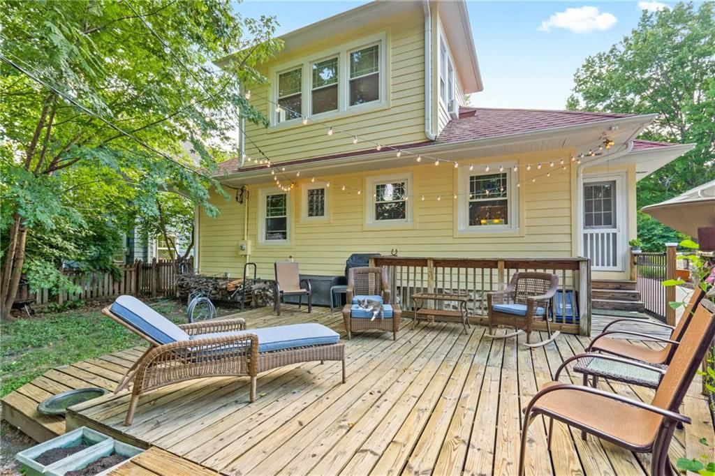 6439 Walnut Street — photo 24