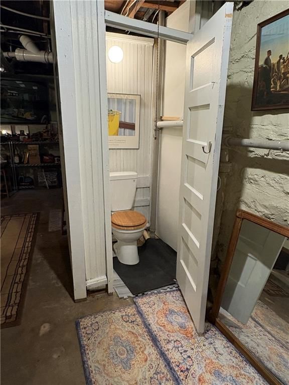 6439 Walnut Street — photo 28
