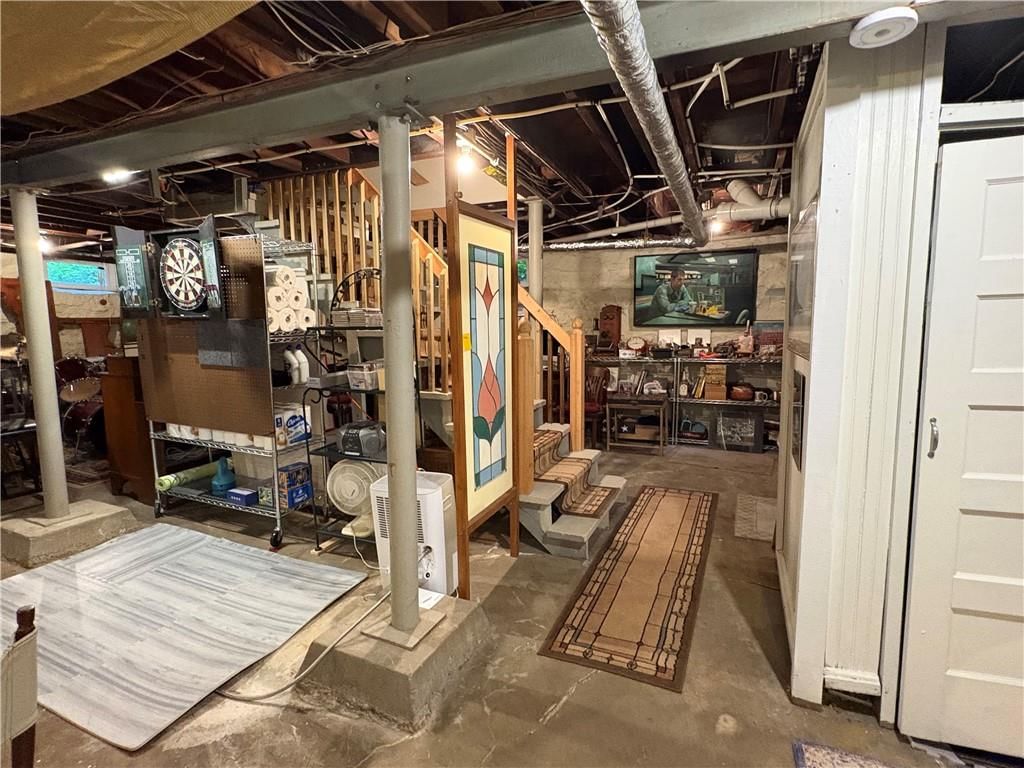 6439 Walnut Street — photo 29