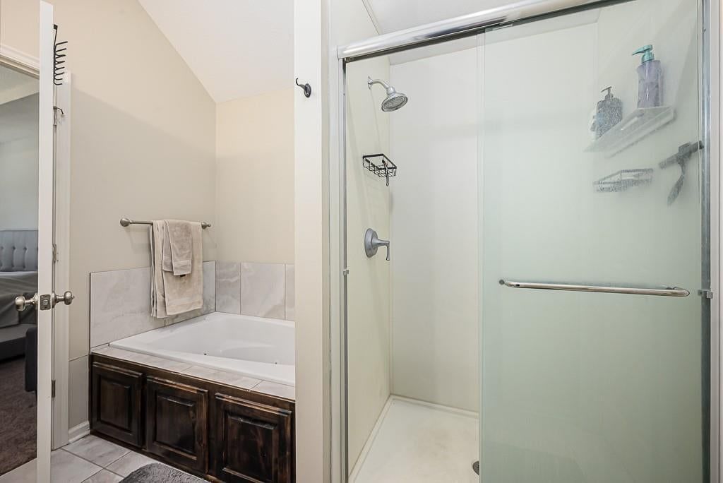 836 N Oak Terrace — photo 12