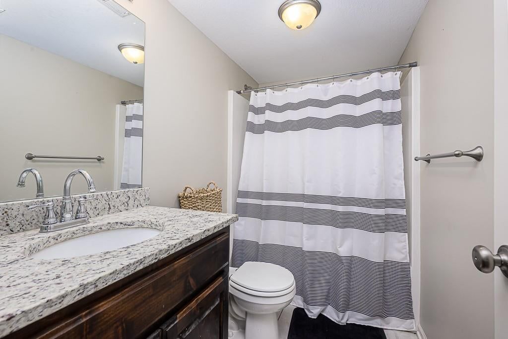 836 N Oak Terrace — photo 20