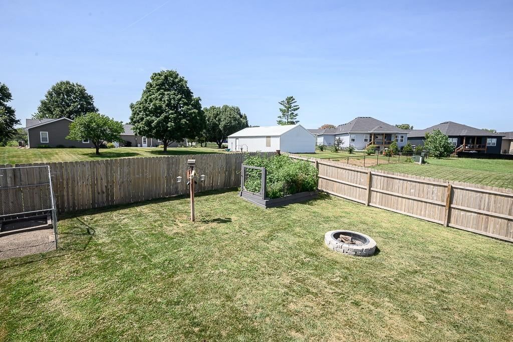836 N Oak Terrace — photo 24