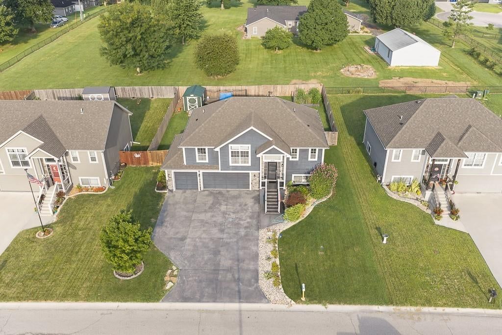 836 N Oak Terrace — photo 26