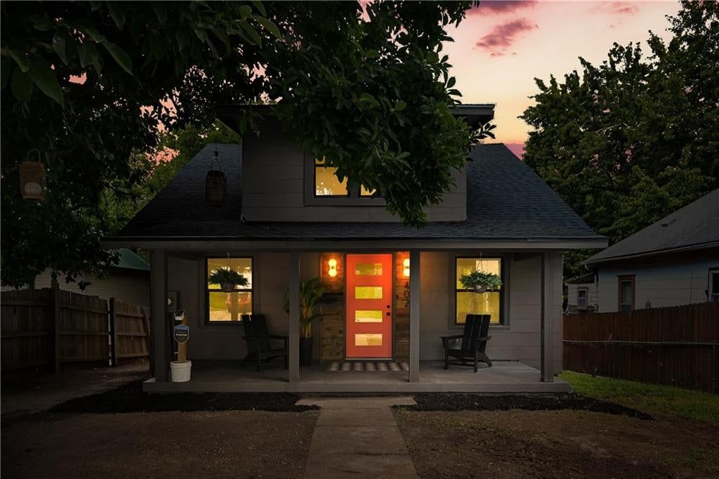 402 E Fair Street — photo 15