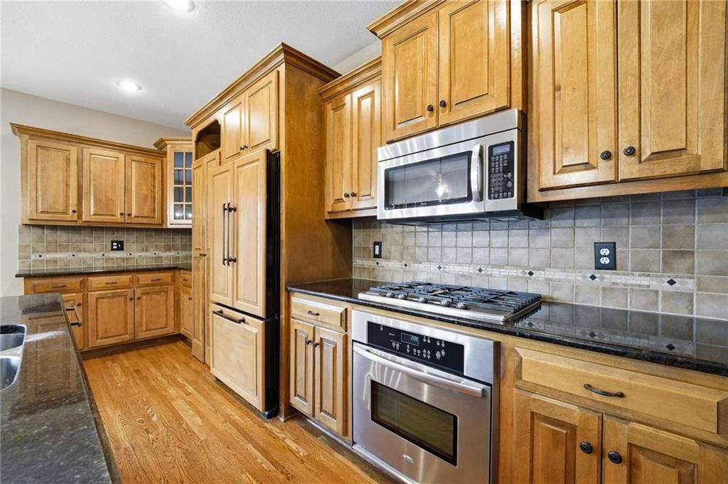 5819 N Liberty Avenue — photo 21