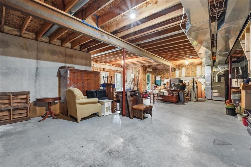 5819 N Liberty Avenue — photo 51