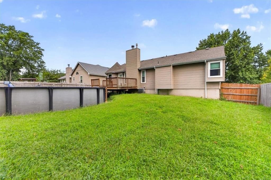 416 NE Fox Trail Drive — photo 13