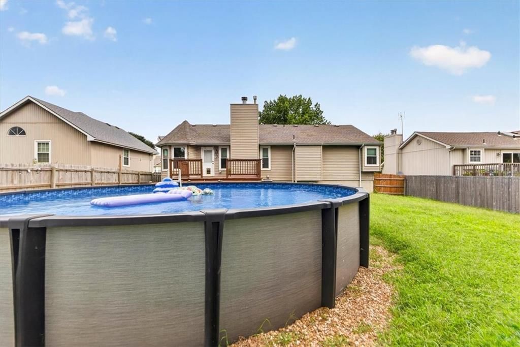 416 NE Fox Trail Drive — photo 14
