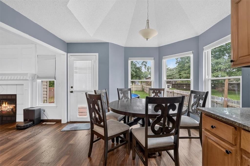 416 NE Fox Trail Drive — photo 31