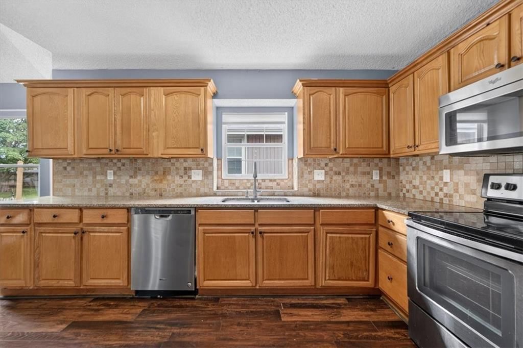 416 NE Fox Trail Drive — photo 34
