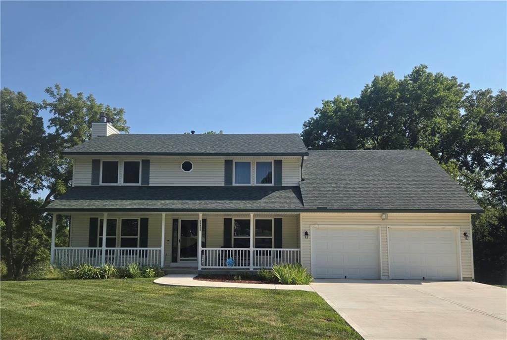 13835 Woodmont Avenue — photo 1