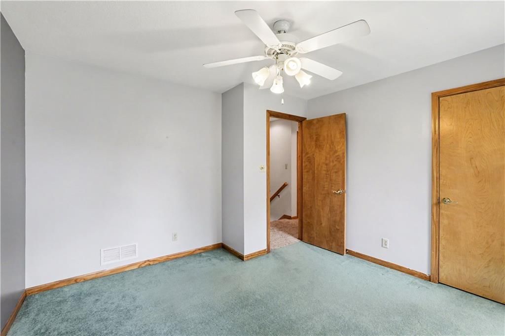 13835 Woodmont Avenue — photo 23