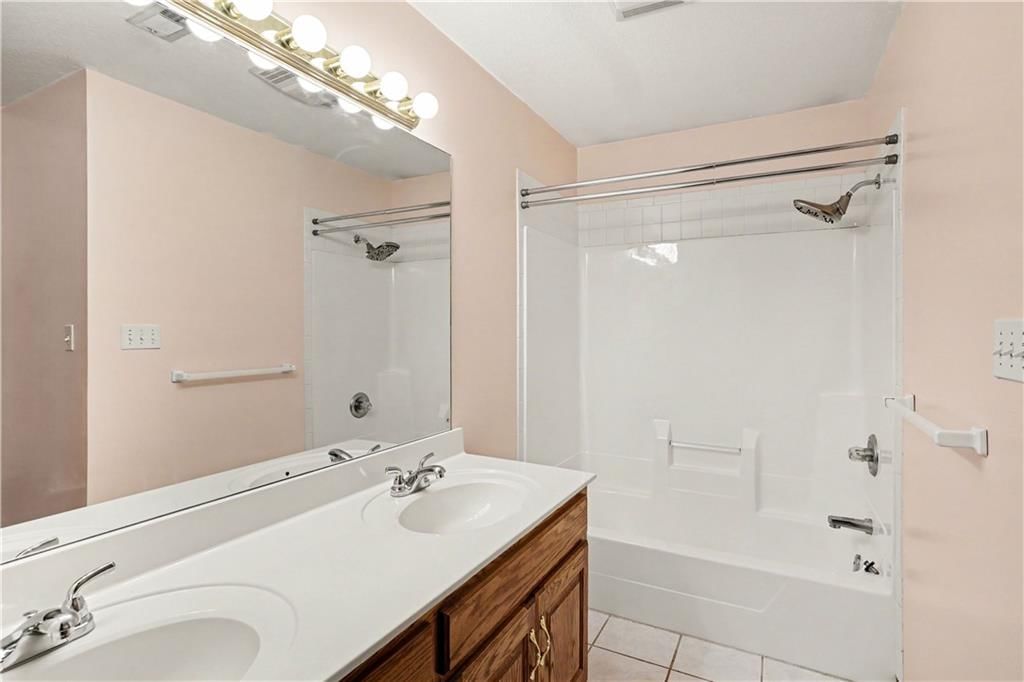 13835 Woodmont Avenue — photo 29