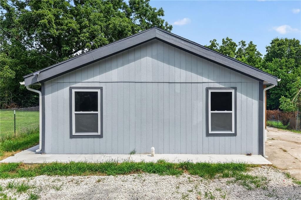 2225 Sandusky Avenue — photo 5