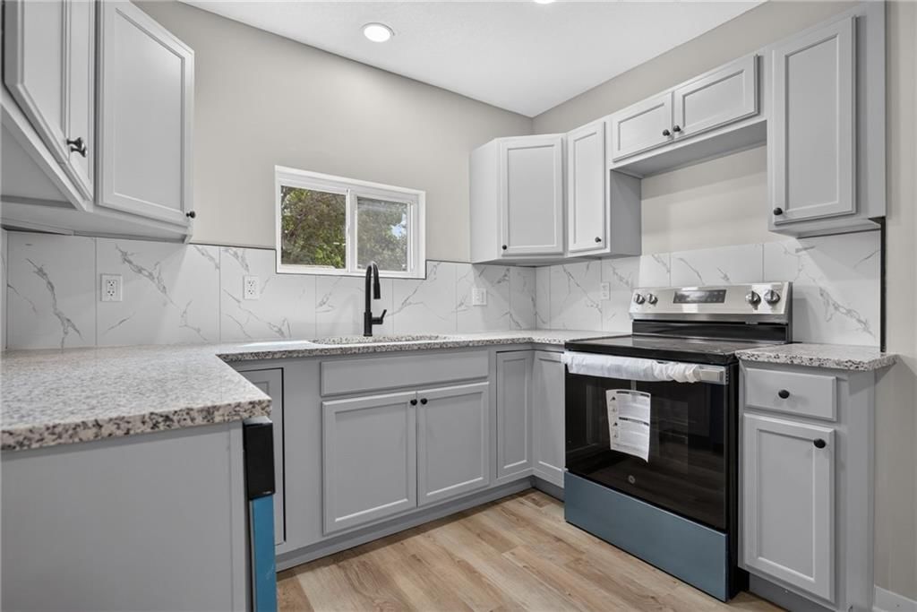 2225 Sandusky Avenue — photo 32