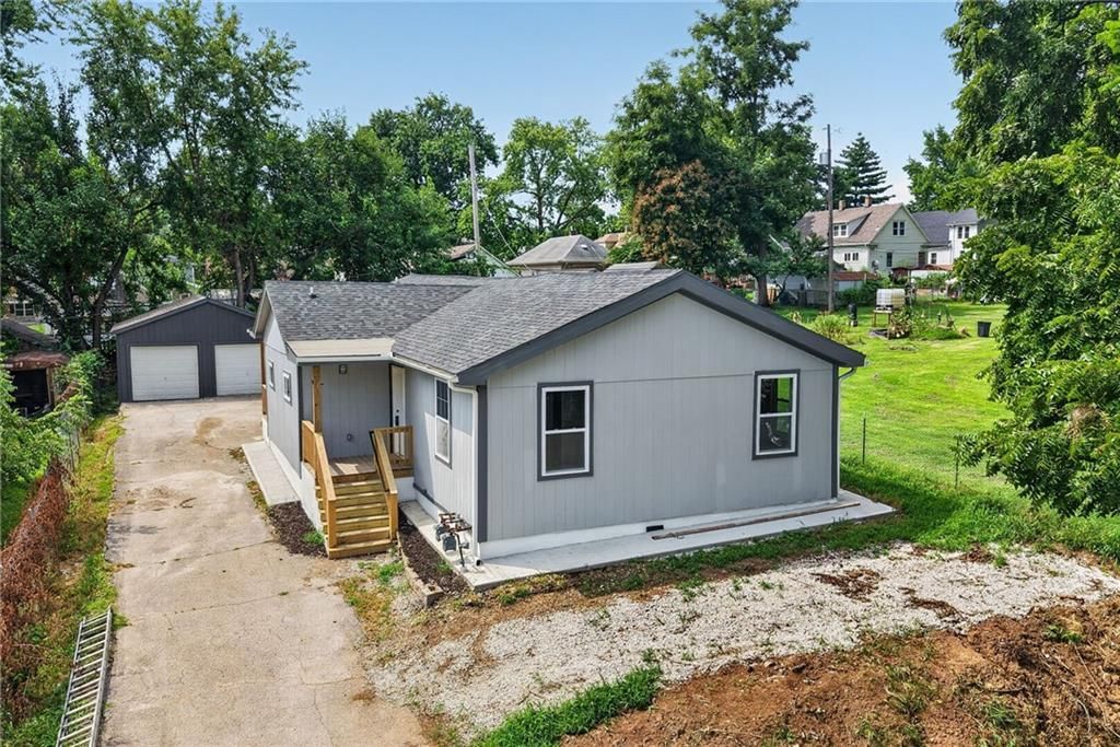 2225 Sandusky Avenue — photo 38