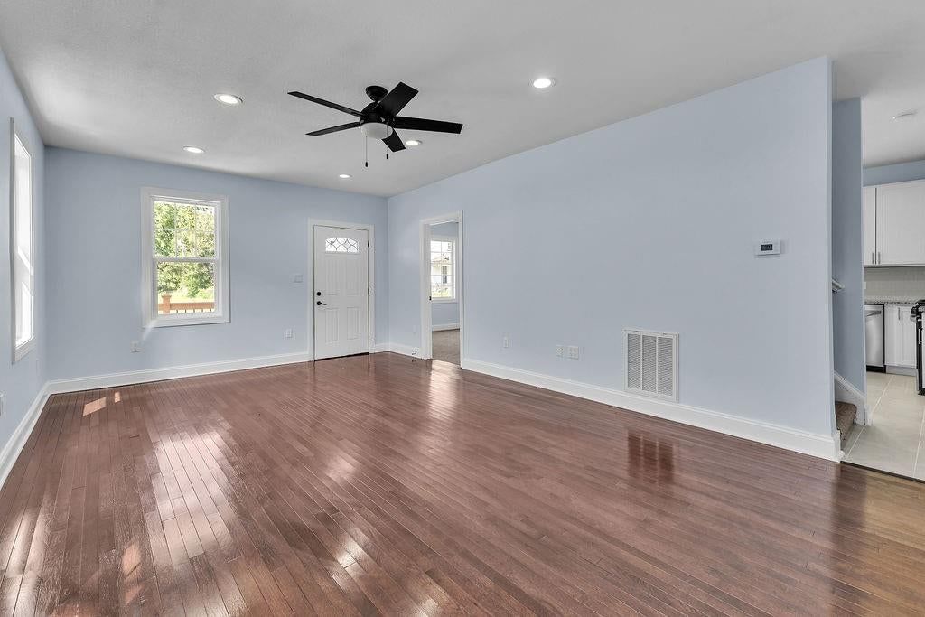 825 S 19th Street — photo 5