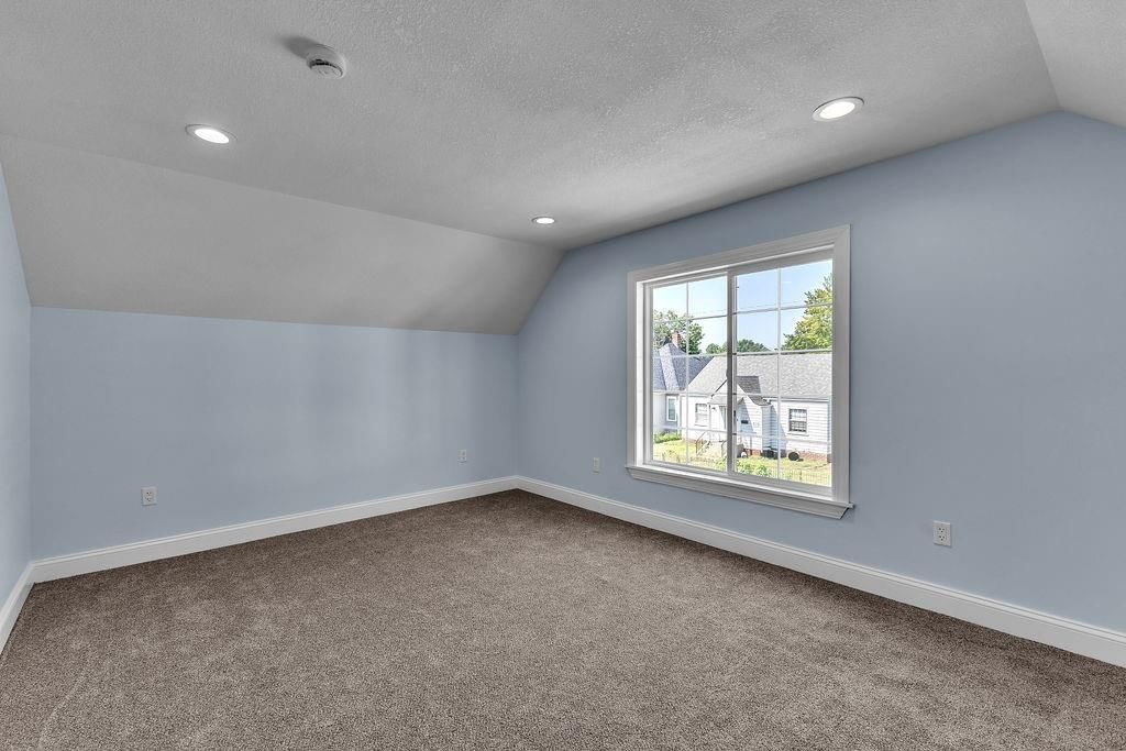 825 S 19th Street — photo 15