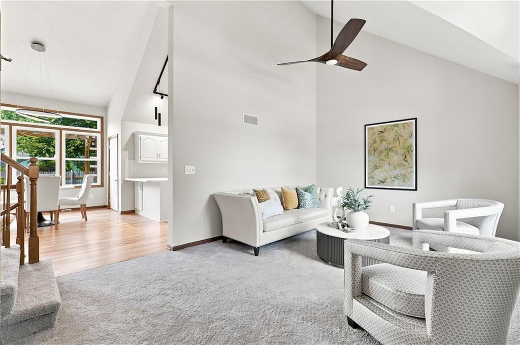 1702 Goose Creek Court — photo 3