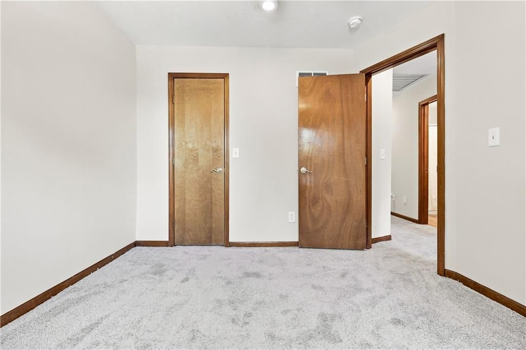 1702 Goose Creek Court — photo 24