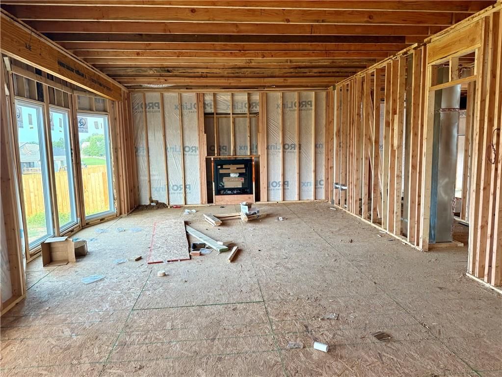 1003 Poplar Lane — photo 3