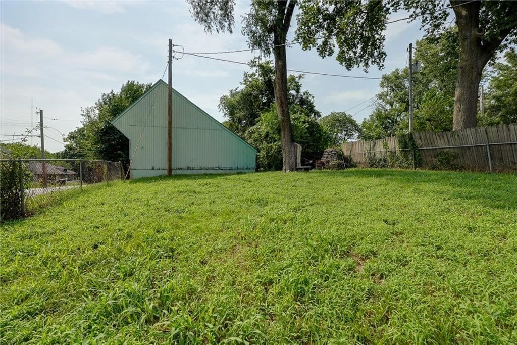 1732 S Arlington Avenue — photo 4