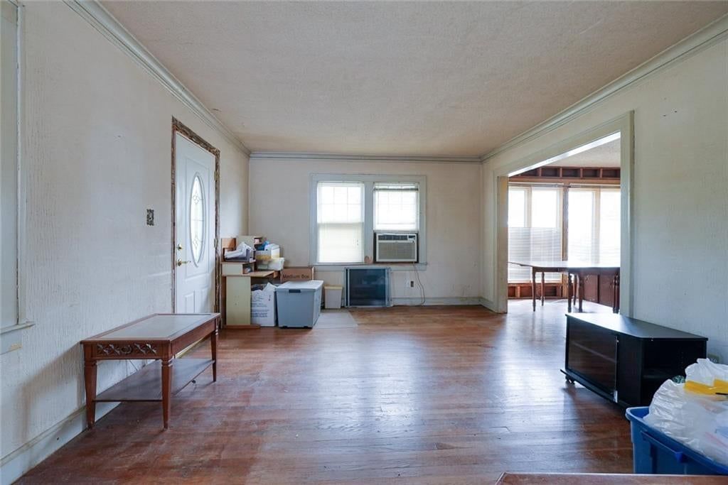 1732 S Arlington Avenue — photo 18