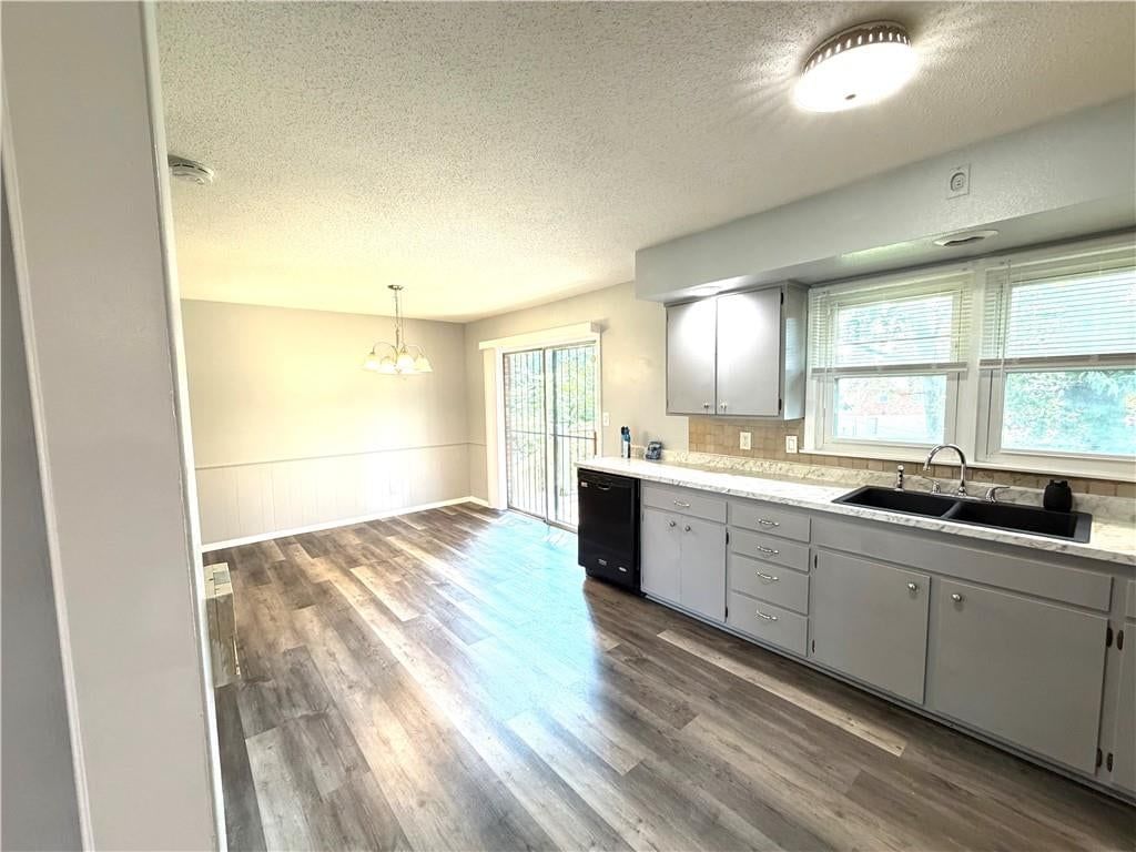 1812 N 59th Street — photo 14
