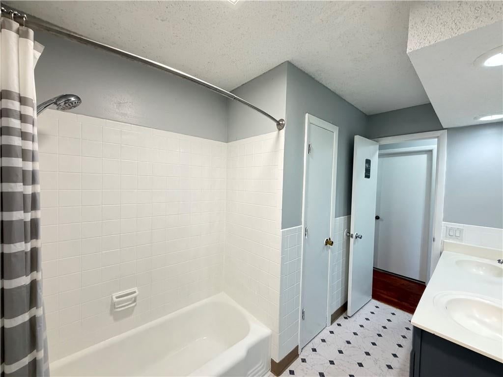 1812 N 59th Street — photo 29