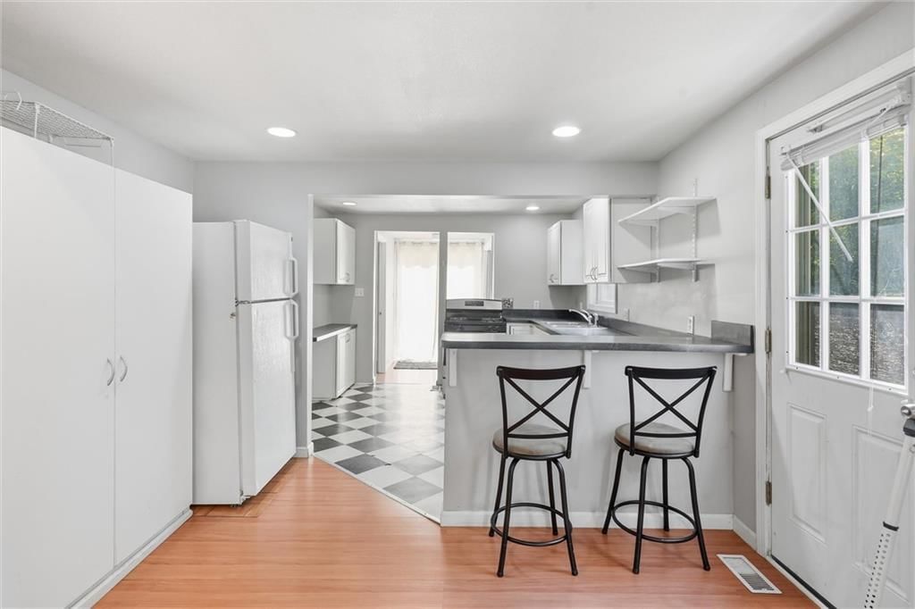 726 Alabama Street — photo 9