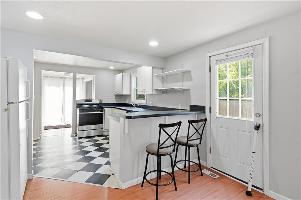 726 Alabama Street — photo 10