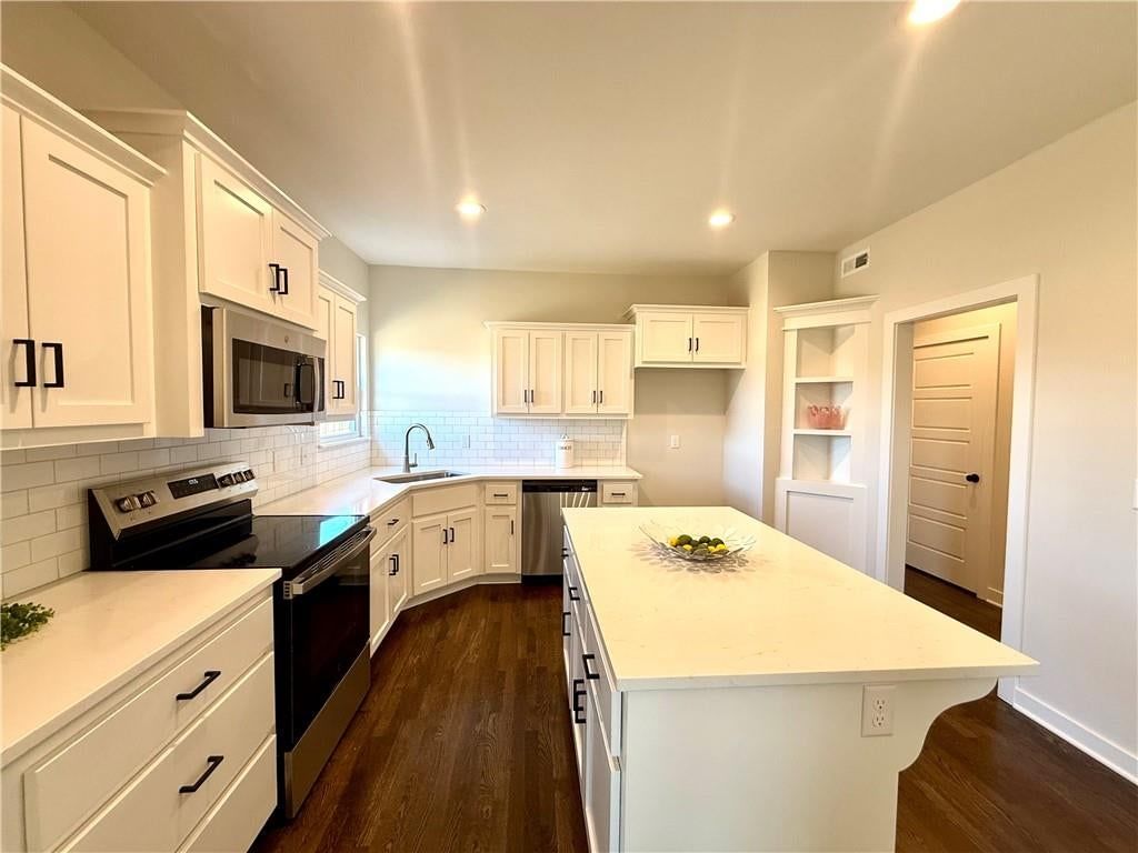 6118 NE 118th Street — photo 11