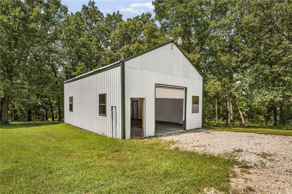 22962 Highway TT Highway — photo 10