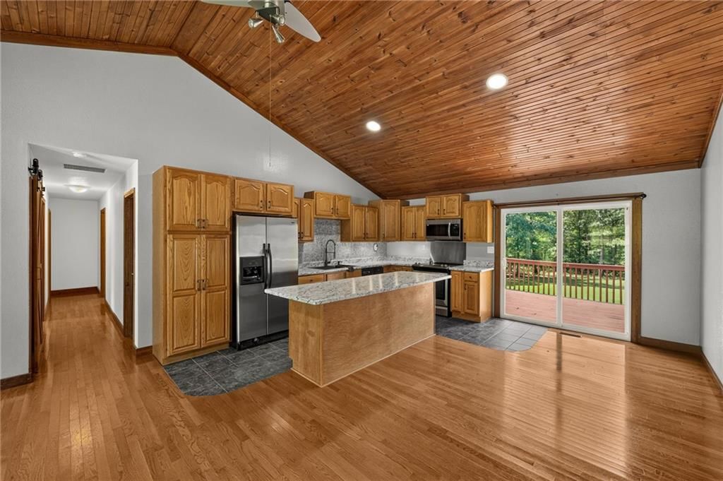 22962 Highway TT Highway — photo 22