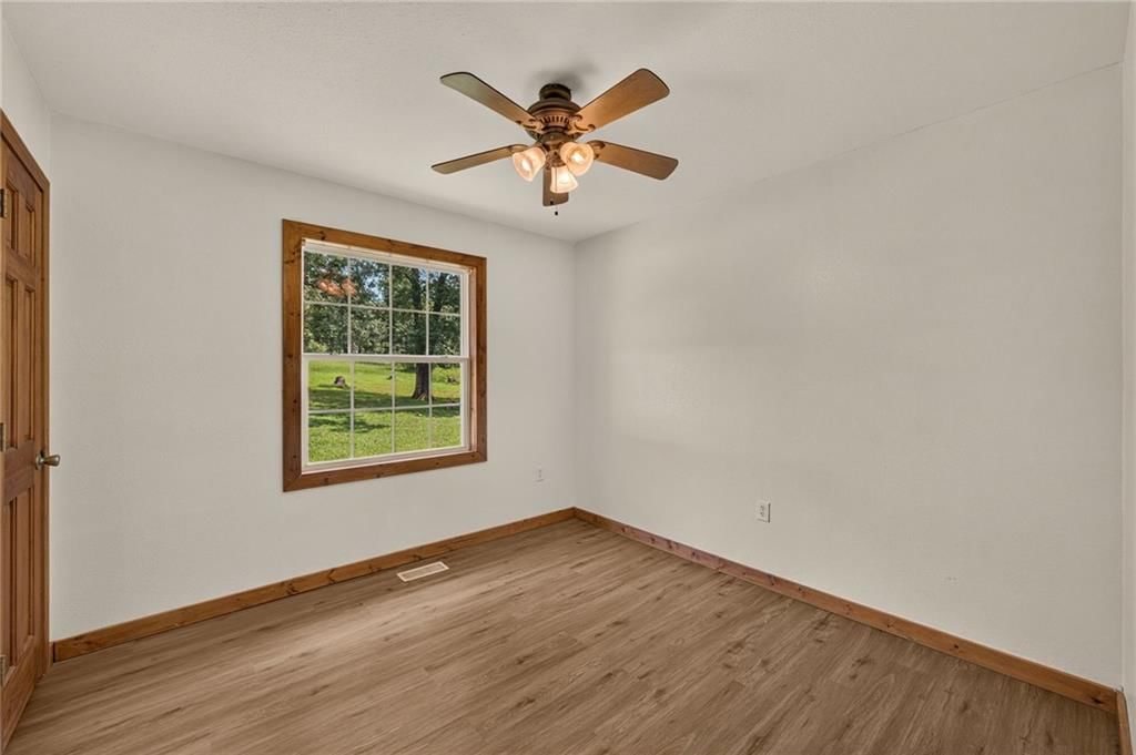 22962 Highway TT Highway — photo 41