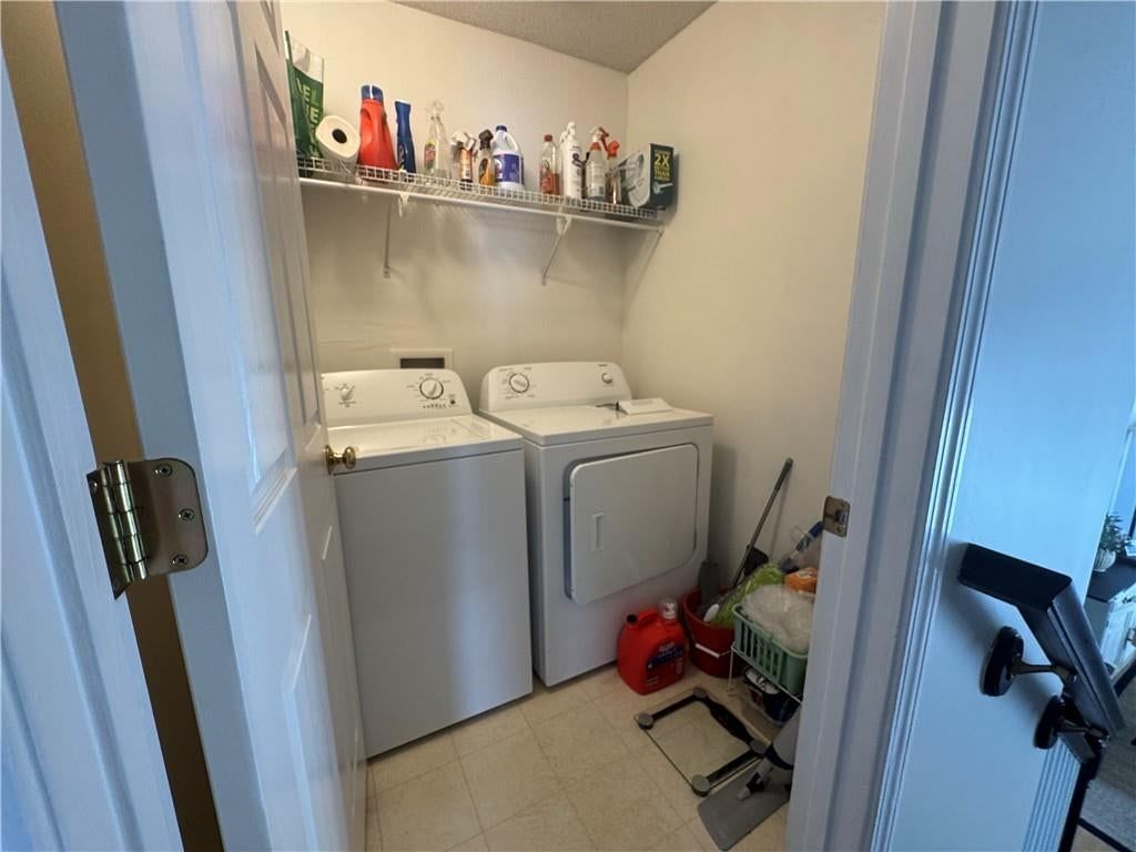 16222 W 157th Terrace — photo 3