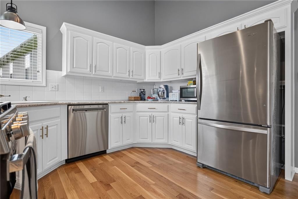 Photo 10 of 34 - 16222 W 157th Terrace, Olathe, KS 66062