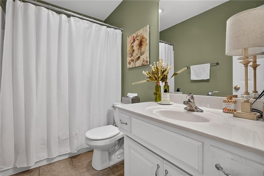 Photo 19 of 34 - 16222 W 157th Terrace, Olathe, KS 66062